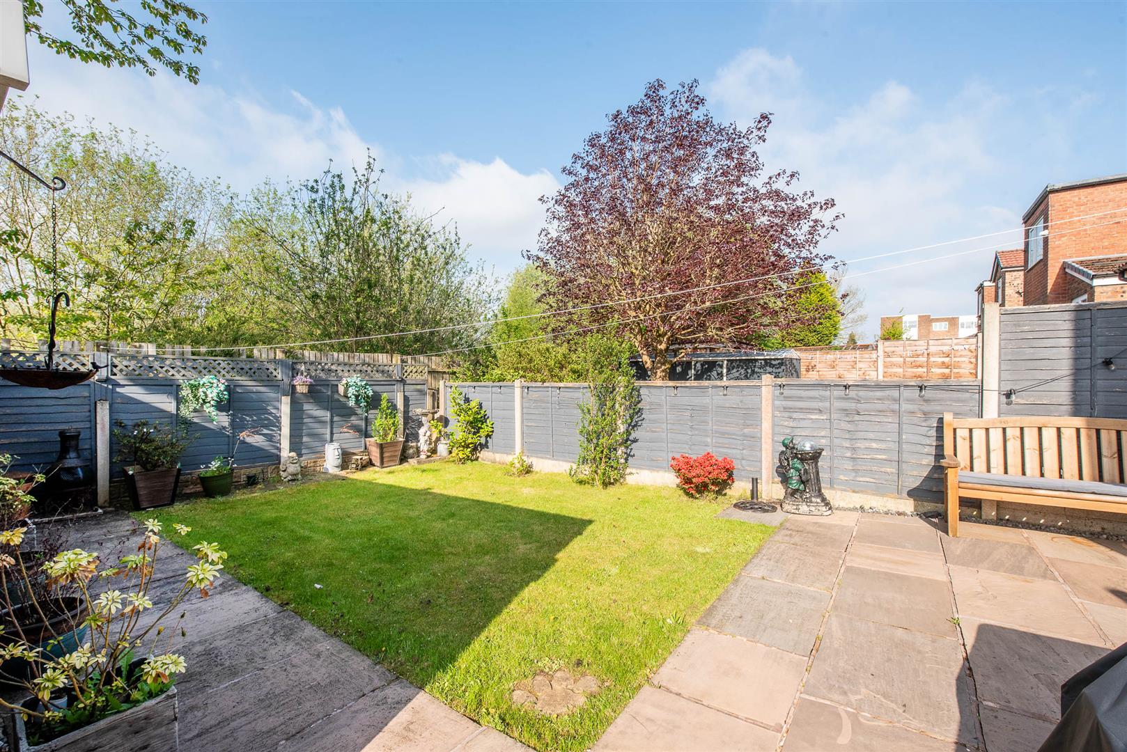 4 bed property in Manchester Road, Manchester